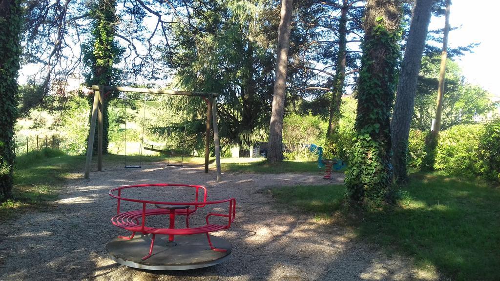 Camping 46 Rainettes Goujounac Exterior photo